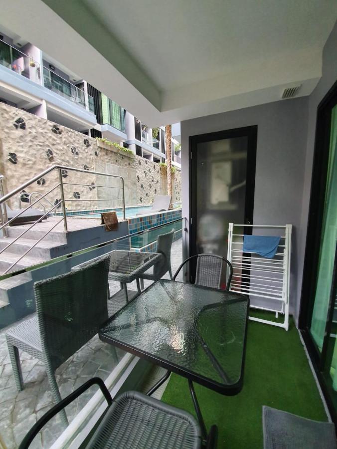 Двух-Комнатная Квартира В Кондоминимуме "Tropikal Garden" Pattaya Exteriör bild