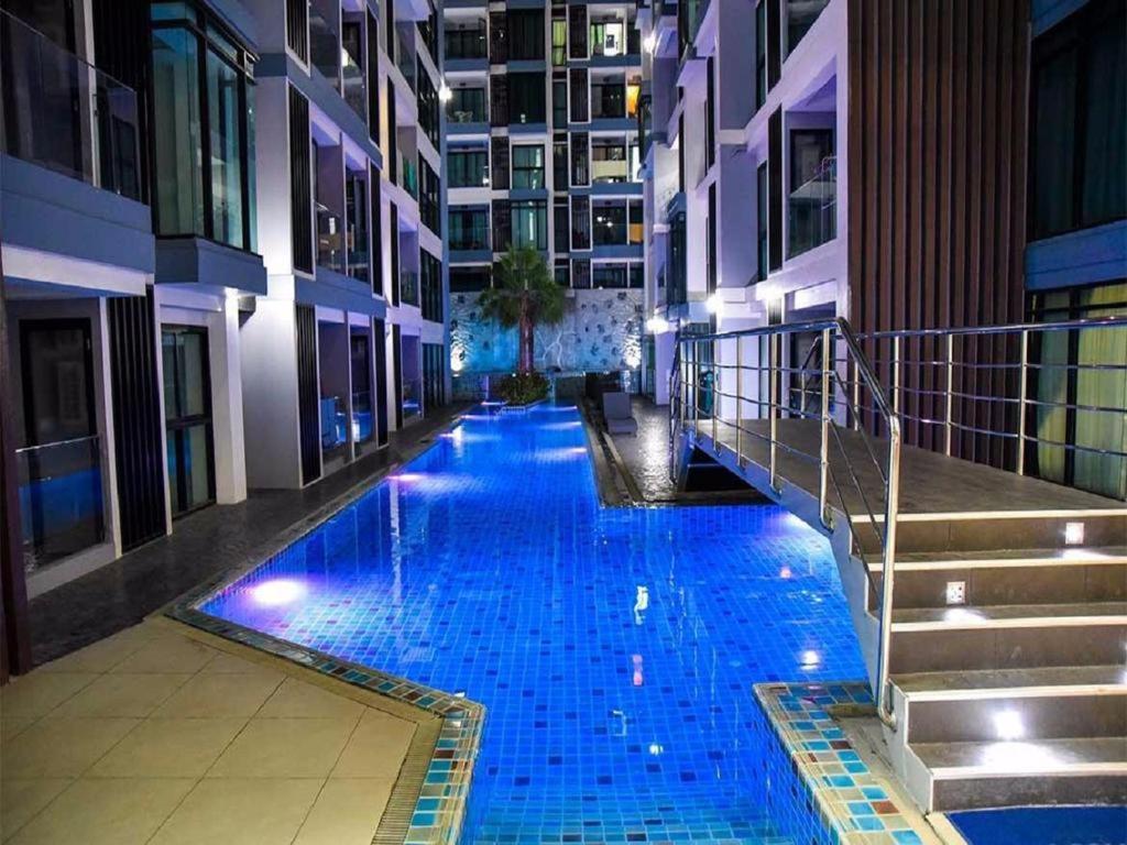 Двух-Комнатная Квартира В Кондоминимуме "Tropikal Garden" Pattaya Exteriör bild